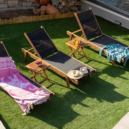 Evelyn Crete Villa *